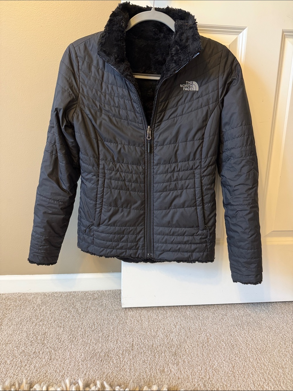 The North Face Kids' Black Quilted Puffer Jacket with Faux Fur Trim